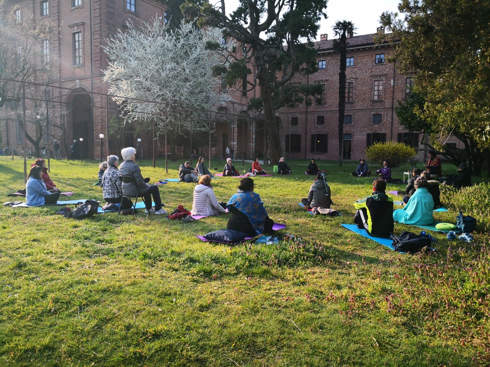 Ascoltare il Vuoto – Qi Gong in Rocca