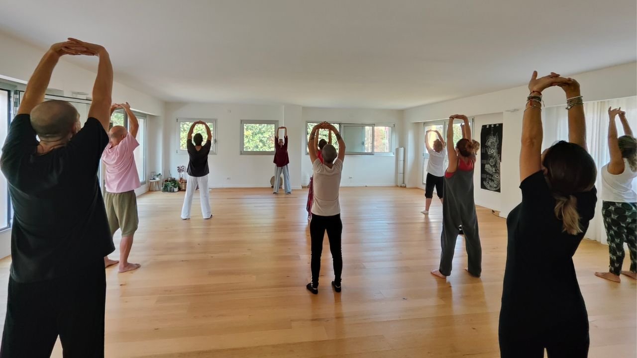 Lezione di Qi Gong a Lo Spazio del Tao